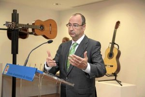 Luis Rogelio Rodríguez-Comendador, alcalde de Almeríae;clip:rec