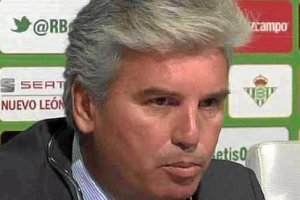 El presidente bético tiene claro que su futuro no está en el palco.tyle>.apqj{position:abs