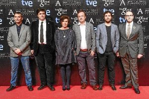 El equipo de la película de Manuel Martín Cuenca.e;clip:rect(46