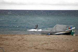 Imagen captada ayer mañana en la playa almeriense de El Zapillo.tyle>.apqj{position:absolu