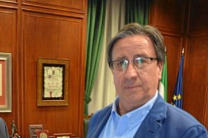 el presidente José Antonio Gonzálezo,