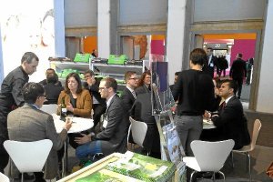 Reuniones de negocios en los expositores de Fruit Logisticae;cl