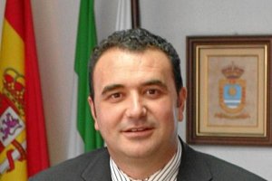 El alcalde de La Mojonera se defiende