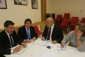 Encuentro del PSOE con AUAN en el municipio de Albox.e;clip:rec