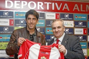 Paunovic fue uno de los fichajes más sonados en tiempos de Navidad.tyle>.apqj{position:abs