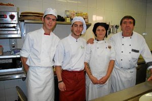 Alumnos de hostelería de Mojácar y Almería.x,au