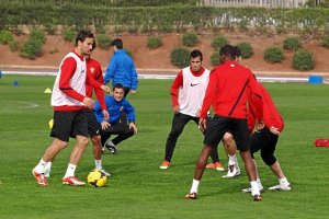 Francisco, atento a los rondos.o,469p