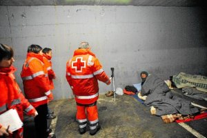 Las UES, Unidades de Emergencia Social, recorren el municipio para ofrecer alimentos, mantas e inclu