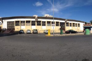 Fachada del edificio del mercado de abastos.x,a