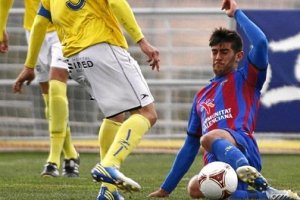 Selfa en su etapa en el Levante Bo,46