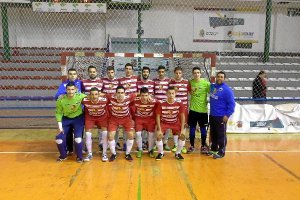 Los chuicos del Bayyana con sus nuevas camisetas.e;clip:rect(46