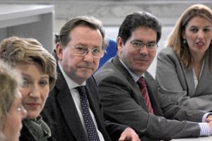 El consejero Emilio de Llera explica el proyecto en El Ejidoe;c