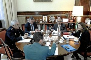 Reunión de seguridad ayer en la Subdelegación.x
