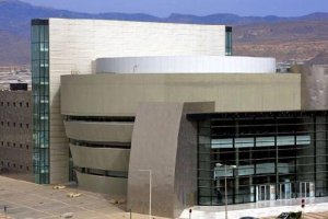 El edificio abrió sus puertas hace hoy diez años.e;clip:rect(46