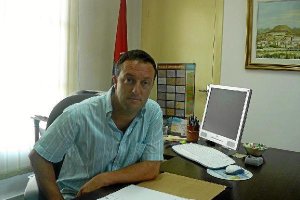 El portavoz socialista en Arboleas, Ángel García.e;clip:rect(46
