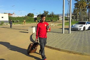 Suso, en la salida del Almería a Santanderx,aut