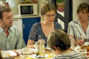 Escena de la ambiciosa producción de Antena 3 en la que participa la almeriense. tyle>.apq