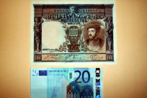 Algunas de las piezas intactas de Alcaraz, que no llegaron a circular.tyle>.apqj{position: