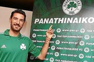 Toche no ha sido feliz en el fútbol griego.