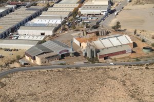 Imagen de la planta industrial de la multinacional Borges en La Juaida de Viator.