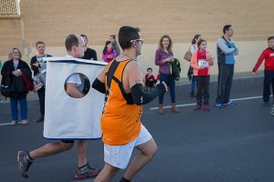 Los nijareños abren su carrera a toda la provincia.