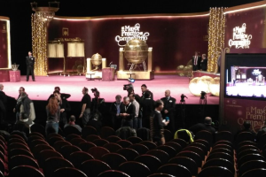 Imagen de salón del Teatro Real hace unos minutos