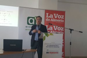 Santiago Alfonso, director de Marketing de Cosentino.