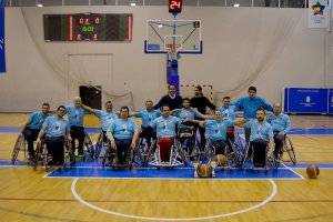 El concejal Juanjo Segura con el Cludemi.