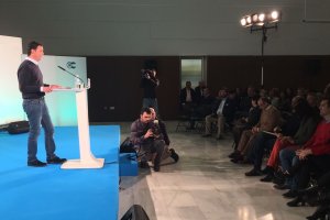Javier A. García durante su intervención en la apertura la Convención Municipal del PP en Almería.