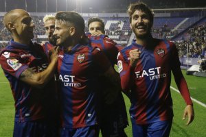 El Levante no tiene rival esta temporada como candidato al ascenso.