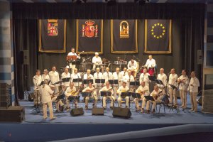 El Grupo Almenara en Níjar, el pasado 12 de noviembre, durante los actos por el Día de la Provincia.