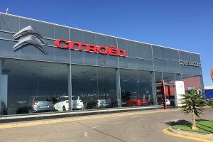 Citroën Salinas Car cuenta con dos instalaciones: las podrás encontrar en Carretera Nacional 340 km117, en Huércal de Almería, y en la sucursal del P