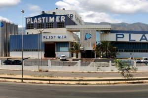 La planta industrial de Plastimer, una de las empresas integradas en Morera&Vallejo.