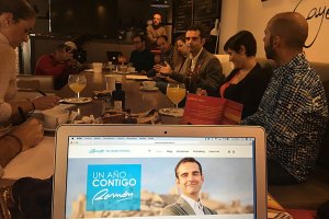 Desayuno del alcalde con los medios