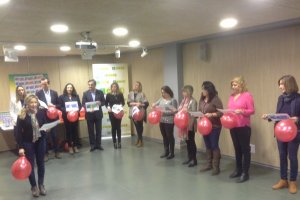 Participantes en el acto contra la violencia de género de la ONCE.