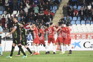 Ya toca ganar fuera.