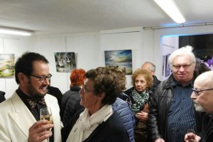 Garren fue arropado en la inauguración por la sociedad barcelonesa y por paisanos.