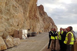 La N-340a durante las obras de reparación tras los últimos desprendimientos.