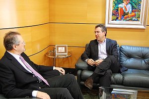 Eduardo Baamonde contestó a las preguntas de Emilio Ruiz.