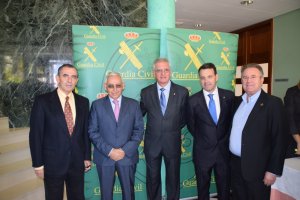 El subdelegado de Defensa, coronel Soriano; Manuel Portero de Vigilancia Aduanera, coronel Francisco Jiménez, teniente  coronel José H. Mosquera y Ma