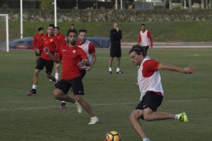 Dubarbier en una jugada del partidillo.