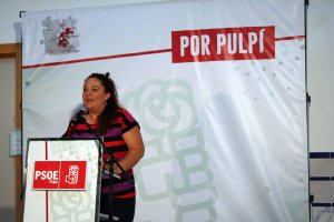 Estefanía Ponce enun mitín en las elecciones de 2015.