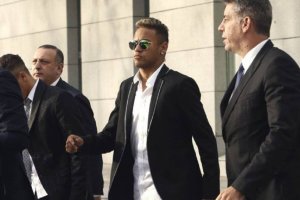 Neymar.