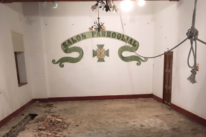 Reparación de los suelos del salón parroquial