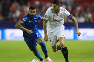 Vitolo en una jugada del encuentro.