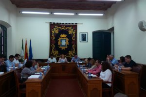 El Pleno aprobó el pasado jueves varias medidas para ayudar a las familias.