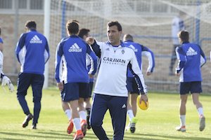 Raúl Agné al frente del Real Zaragoza.