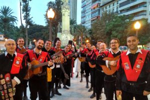 Imagen de los componentes de la Tuna de Derecho de Almería