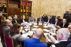 Una de las reuniones de la Mesa del Ferrocarril.