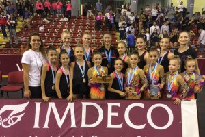 Gimnastas ejidenses en Córdoba.